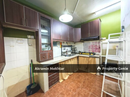 FREEHOLD & RENOVATED | PANGSAPURI ENGGANG IN KINRARA PUCHONG