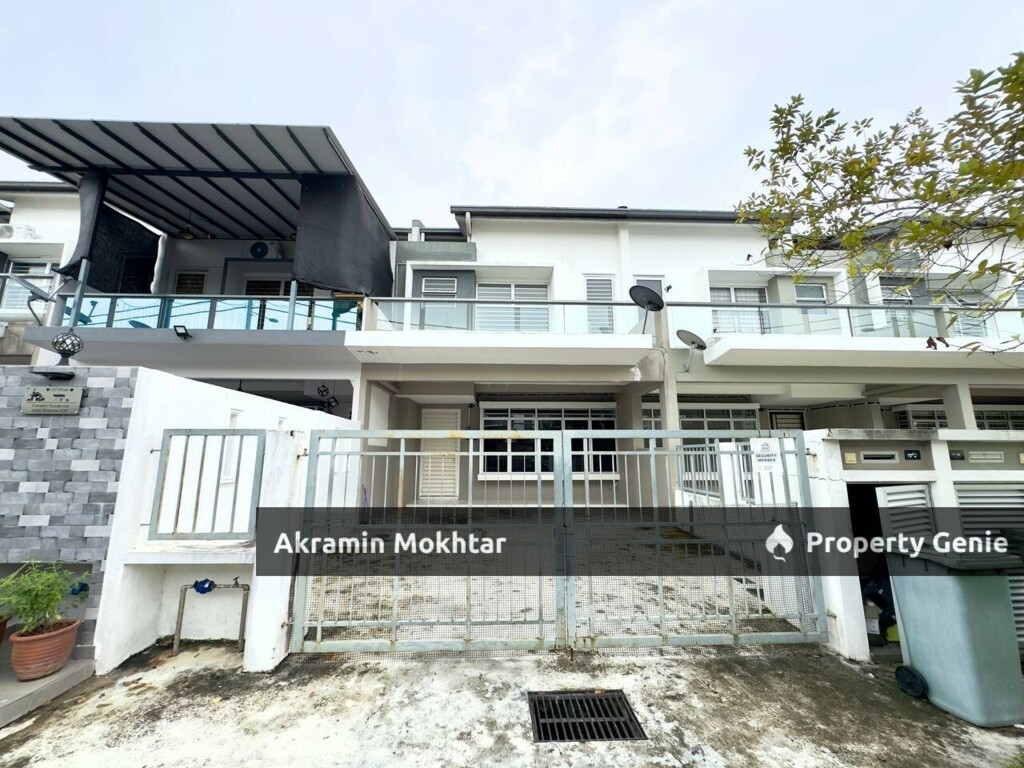 Freehold & 24H Security | Double Storey Intermediate Terrace House, Camellia Residence, Bandar Tasik Kesuma Semenyih