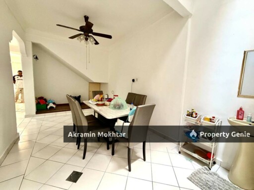 Freehold | 24 x 70  Double Storey Superlink House  Bandar Kinrara 2 BK2, Puchong Facing OPEN