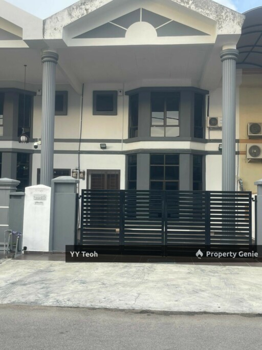 Taman Merdeka Double Storey Terrace