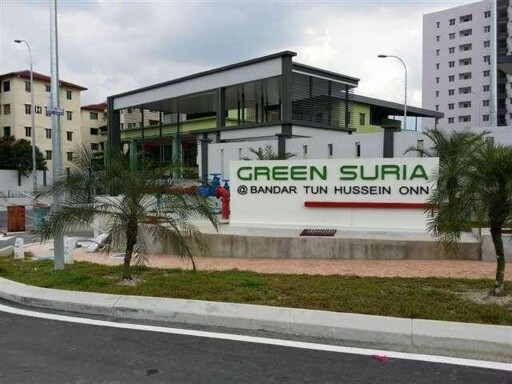 Green Suria Apartment