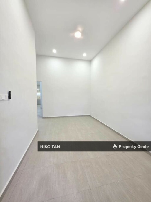 Jalan Camar Single Storey With Fully Renovated & Extended Kitchen For Sale