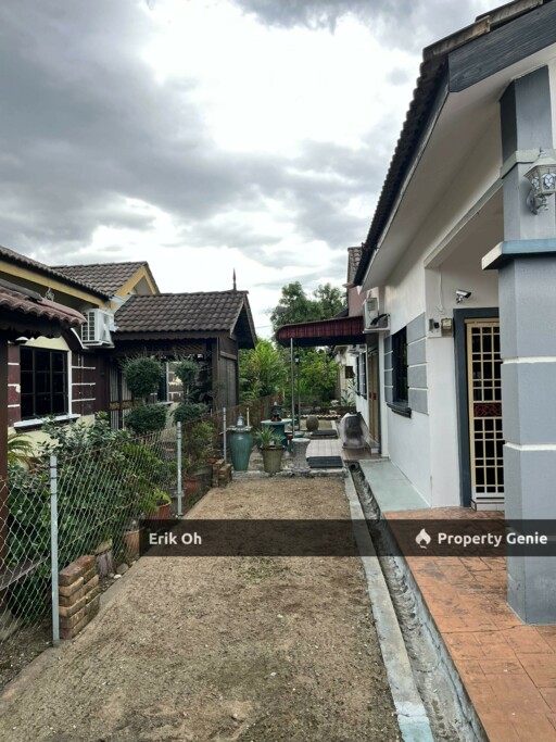 FOR SALE – SINGLE-STOREY BUNGALOW | IPOH, PERAK Laluan Desa Putra 21, Desa Putra Indah