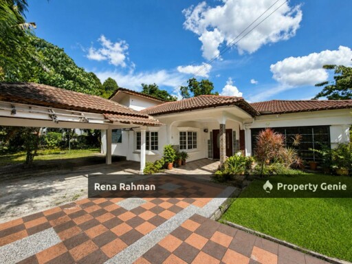 1Storey Spacious 4 Bedroom Bungalow in Taman Pelangi Sentul