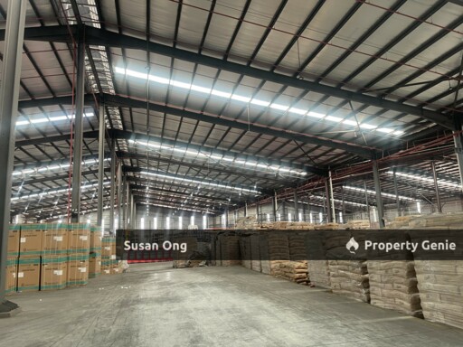 WTR-44 loading bays-Bukit jelutong-logistic