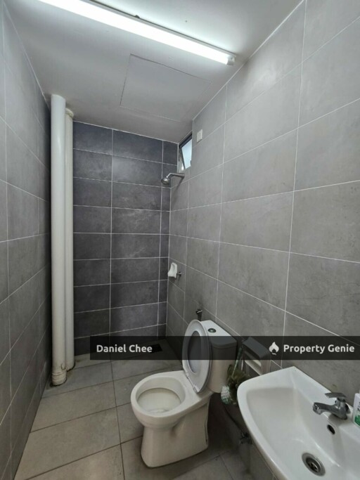KAMPUNG PALOH CONDOMINIUM – 2-BEDROOM UNIT FOR RENT