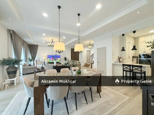FULLY RENOVATED & PARTIALLY FURNISHED |  GAMUDA 25.7  Lucent Residence @ Twentyfive.7 Two storey Semi D Corner Lot (Cul De Sac)