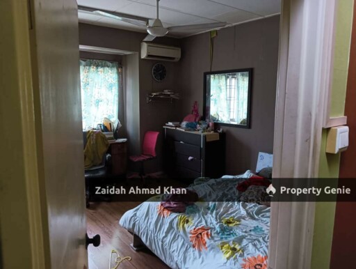 TAMAN PRIMA SAUJANA KAJANG DOUBLE STOREY TERRACE HOUSE FOR SALE FACING OPEN FREEHOLD
