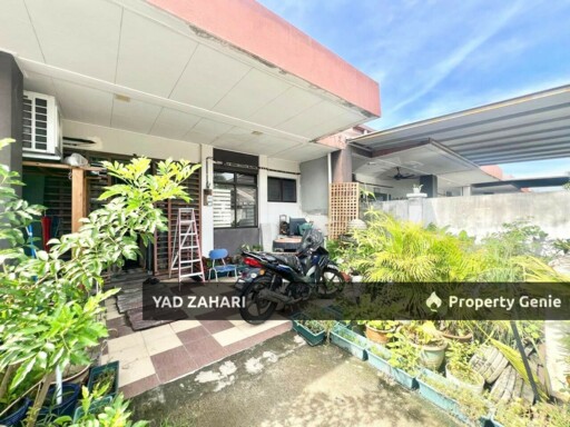 Jalan Kebun Nenas, Klang | Single Storey Terrace 4 Bedrooms | RM380K - Flexible Deposit and Nearby Amenities