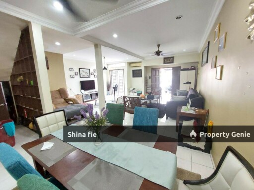 Double Storey House Taman Sri Andalas