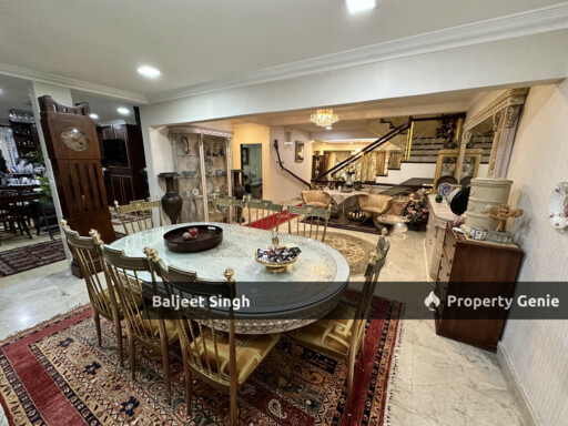 Under Market Value Semi D- Extended and Renovated  in SS4B Kelana Jaya