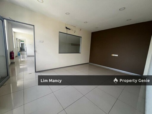 Kawasan Perindustrian Taman Johor Adjoining Semi Detached Light Industrian For Sale/For Rent