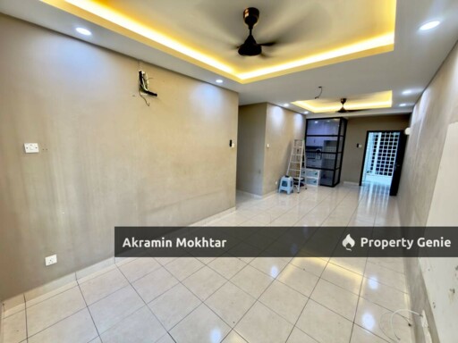 Freehold, Ground Floor, Corner Unit & 2 Parking | Apartment Azaria, Bandar Parklands, Klang Selangor .