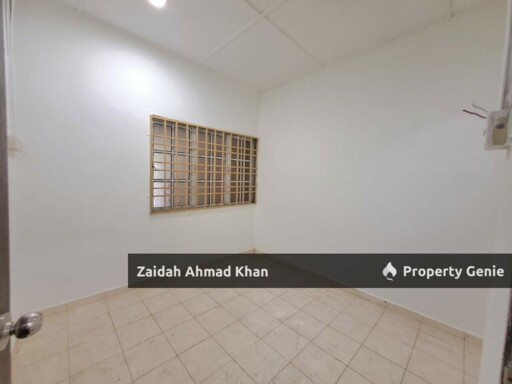 TAMAN HIEW PIOW SEMENYIH SINGLE STOREY TERRACE HOUSE FOR SALE FREEHOLD WELL KEPT