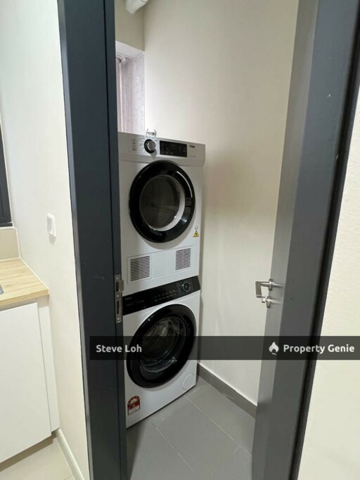 Sunway Velocity Two 2 Bedroom For Rent | 700sf | FREE WiFi | Washer-Dryer | Fully Furnished