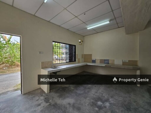 Ipoh Bercham Renovated Corner House For Sale