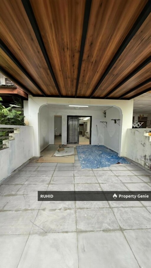 Fully Renovated Freehold Double Storey House | Johor Jaya | 3R3B