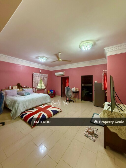 Bungalow For Sale Bukit Beruang 2 1/2 Storey Bungalow