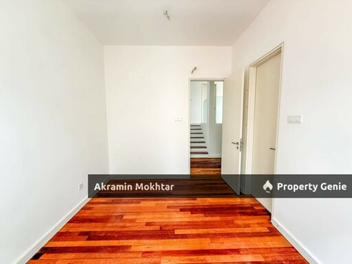 CORNER LOT & BRAND NEW | 3-Storey Semi-D Broadleaf Residences, Kota Kemuning Shah Alam