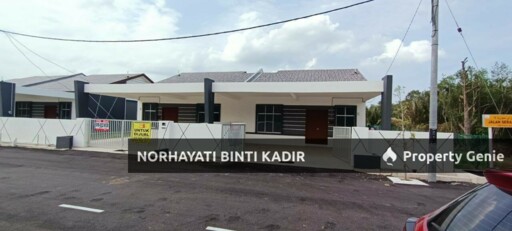 SEMI-D SETINGKAT SIAP TAMAN ARMANI, TANAH PUTIH PEKAN