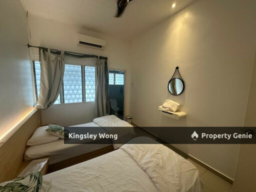 Station 18 Double Storey Terrace House Move In Condition  Facing Empty Land Near Pengkalan