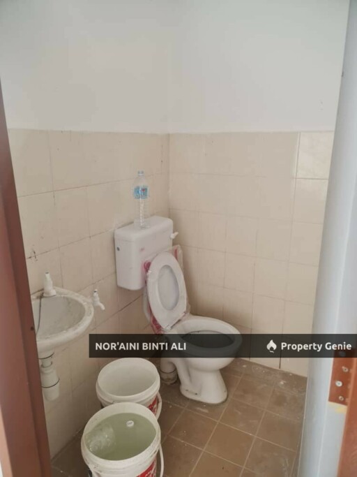 utk dijual rumah teres Tmn Gambang Damai Kuantan