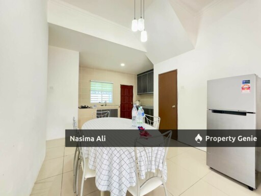 Semi-D Double Storey Taman Desiran Bayu Puchong