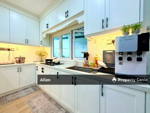Rare Corner Lot Double-Storey Terrace House @ Mutiara Rini Mutiara Rini 双层排楼稀有角头间