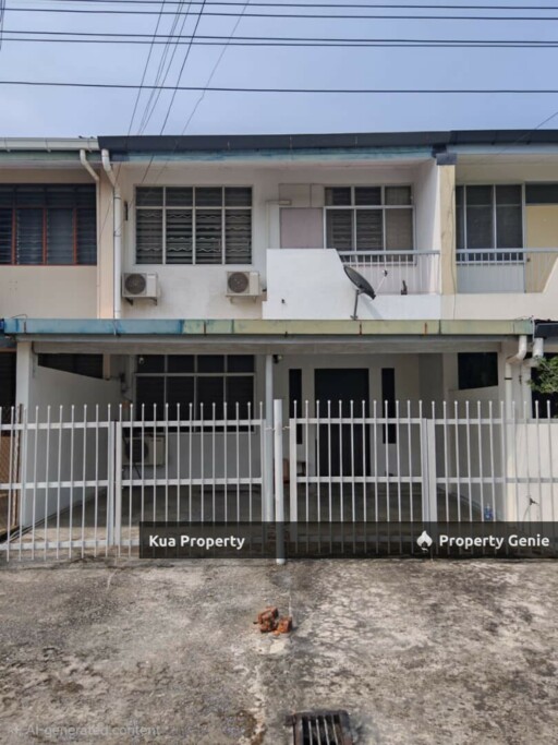 Laksamana Cheng Ho, near Stampin Double Storey Terrace Intermediate House For Sale