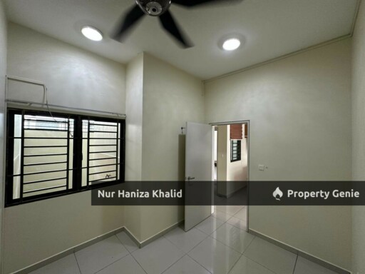 Rumah Cantik 2 Storey Laman Delfina Nilai Impian Negeri Sembilan