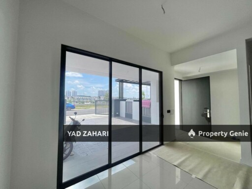 Serenia (Type Anira), Sepang | Double Storey Terrace 4 Bedrooms | RM790K - Facing Open, New Unit & Freehold Individual Title