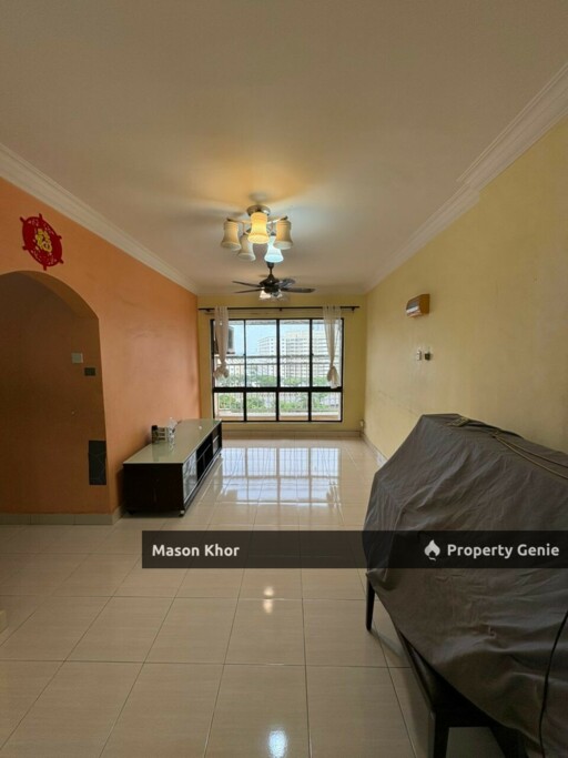 SERINA BAY CONDOMINIUM SEAVIEW 700sf MIDDLE FLOOR JELUTONG