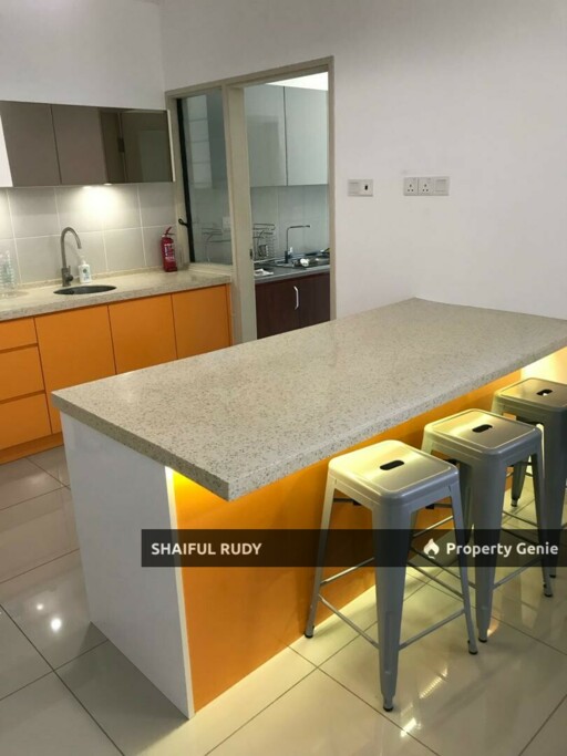 Cahaya SPK Gem: Spacious Townhouse with Premium Features!