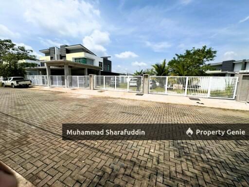 DOUBLE STOREY SEMI D CORNERLOT LAKEFRONT PRECINT 4 KOTASAS KUANTAN