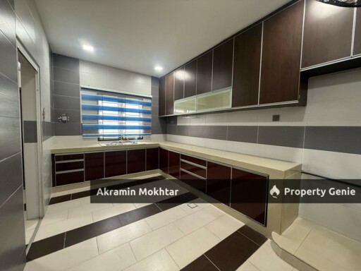 FREEHOLD, PARTIALLY FURNISHED & RENOVATED| Double Storey Terrace Bandar Puteri Klang, Jalan Gelang,Selangor