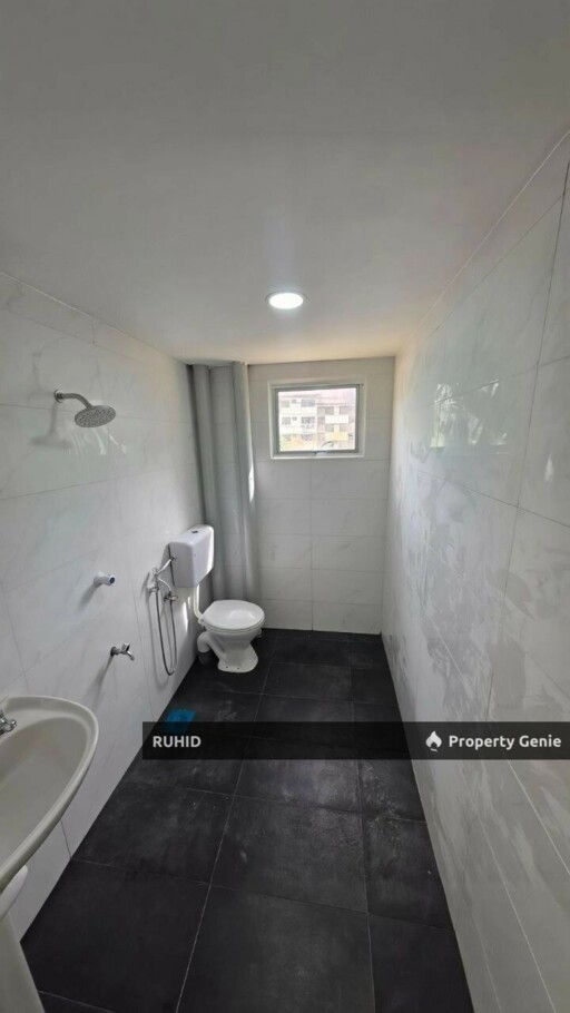 Selesa Jaya, Skudai 2R1B Freehold Flat | Fully Renovated