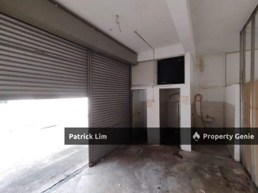 Malim Jaya (2 Shutter Door) Ground Floor Shoplot For Rent