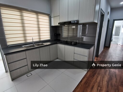 Paragon Condo for Sale/Rent, 3Bed 2Bath, 1,300 sq ft, Renovated & Fully Furnished @ PARAGON, W.P LABUAN.