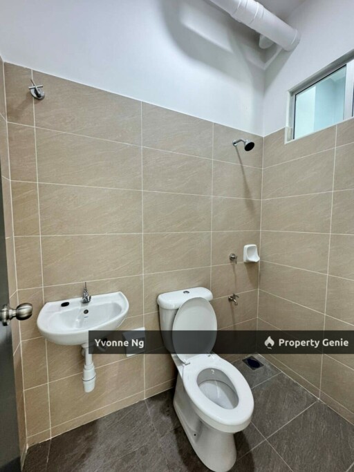 Bandar Dato Onn / Perjiranan 14 / 2-sty Terrace House For Rent