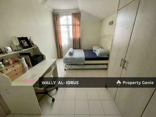 Semi D Renovated with Extra Large Land @ Section 7 Shah Alam