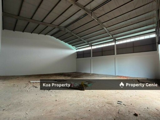 Double Storey Semi-Detached Warehouse at Demak Laut