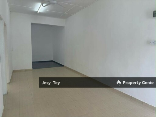 Taman Universiti Single Storey Terrace House Sales