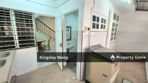 Ipoh Garden 2.5 Storey Terrace House Simple Renovated