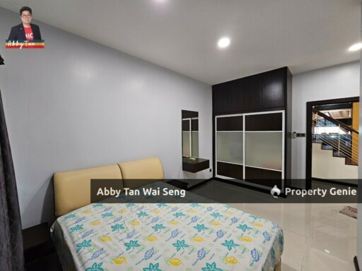 Taman Hilltop | Semi-D | Spacious | Move-In Condition