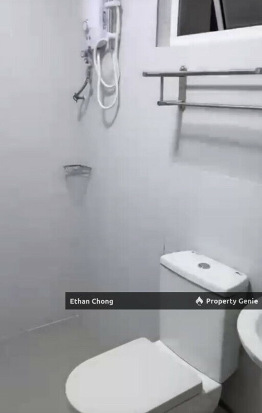 Seiring Residensi Partial Furnished Unit For Rent