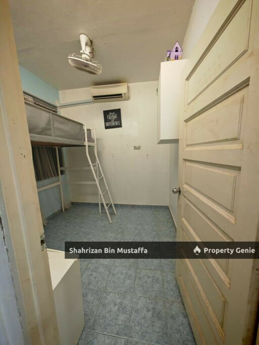Double Storey, Taman Universiti, Skudai, Johor