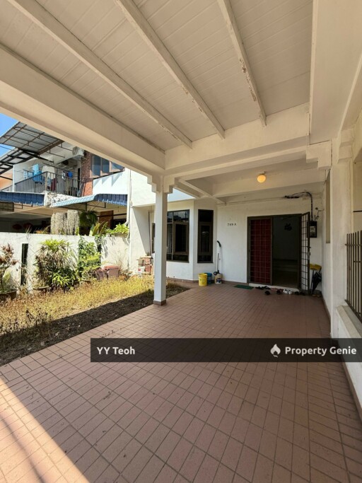 Kampung Lapan Kesidang Double Storey Terrace