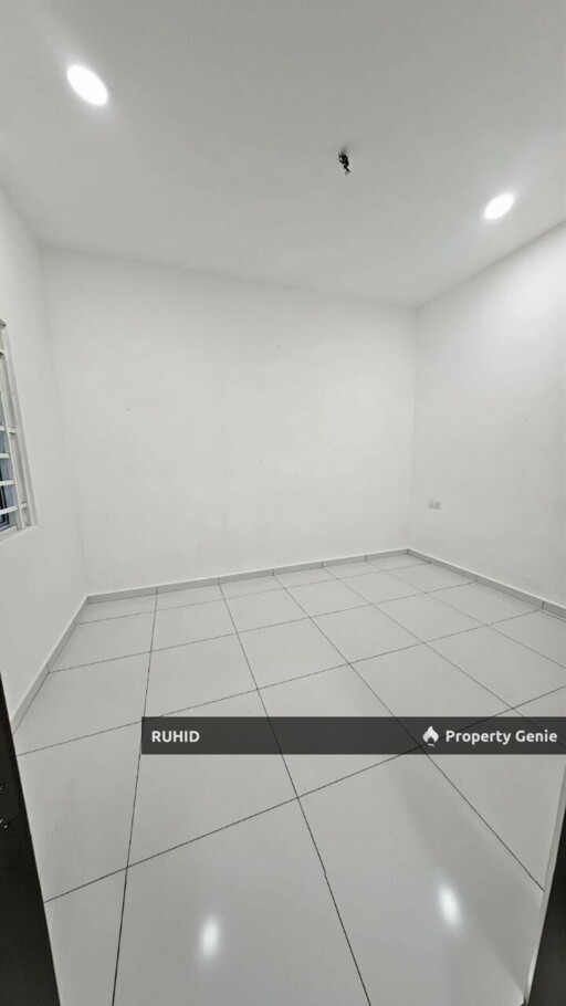 Freehold Renovated Single Storey Terrace House in Taman Ungku Tun Aminah Skudai