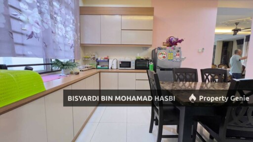 2 Unit Sekali Side By Side 1 Owner Renovated 1.5 Storey Bungalow Taman Senawang Perdana, Senawang.