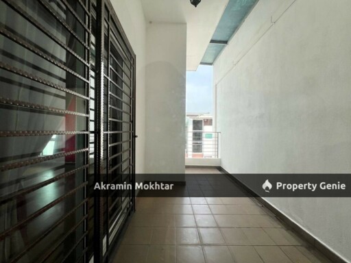 3 STOREY CASSIA GARDEN RESIDENCE, CYBERJAYA (FULLY EXTENDED & FACING OPEN)